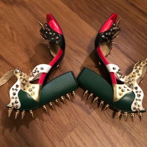 gucci malin studded sandals